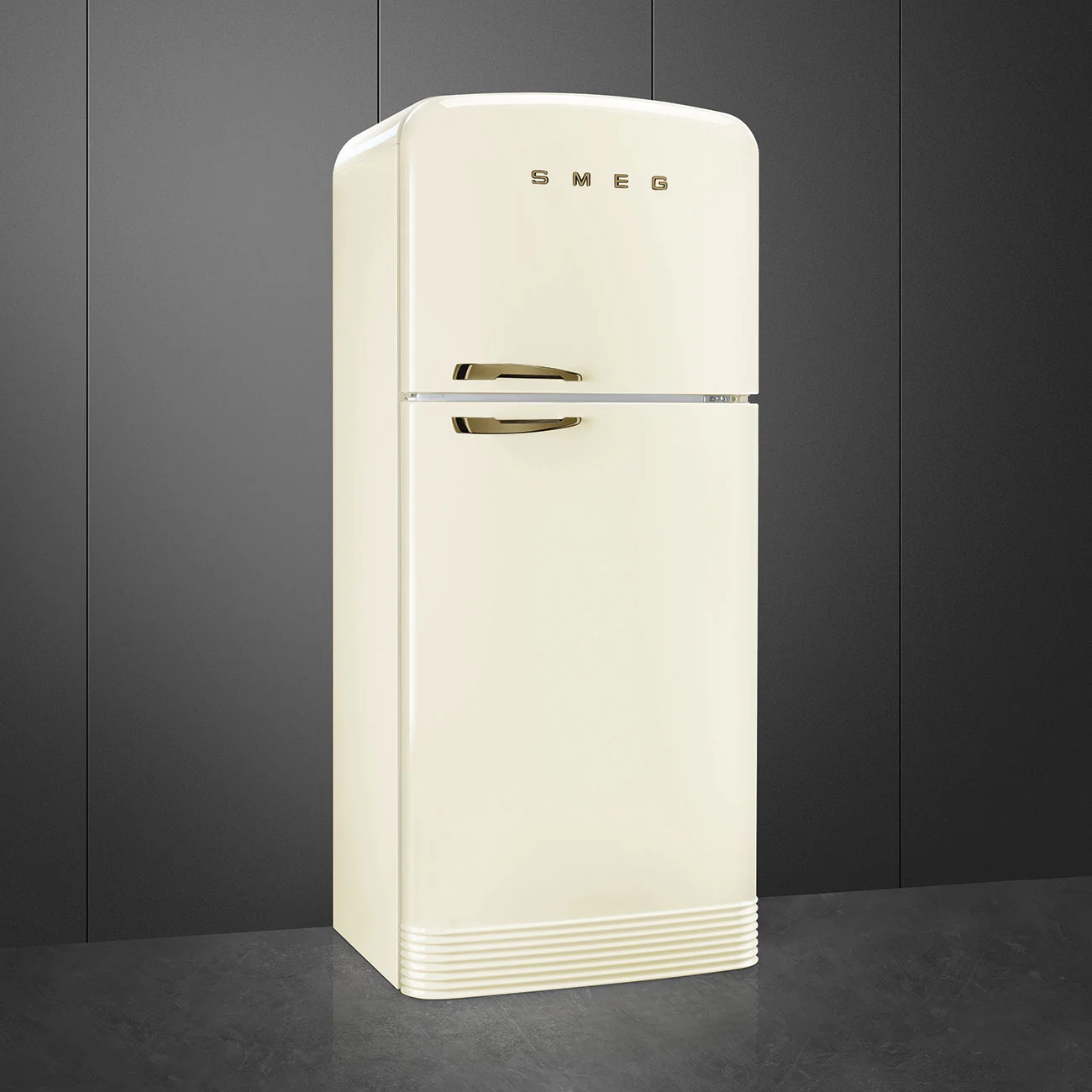Smeg FAB50RCR5 Retro Dondurucu Üstte 2 Kapılı Buzdolabı Krem Gümüş Estetik Sağ Menteşe - Görsel 3