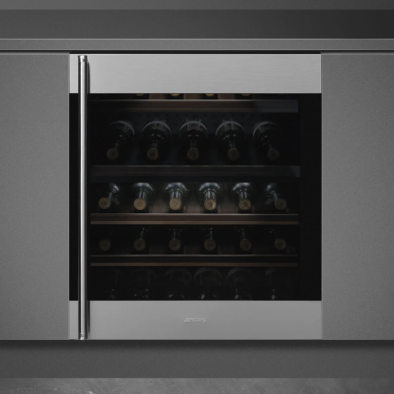 Smeg CVI338RX3 Klasik Seri Tezgahaltı Ankastre Şarap Soğutucu H:82 cm. Sağ Ment. Çelik - Görsel 3