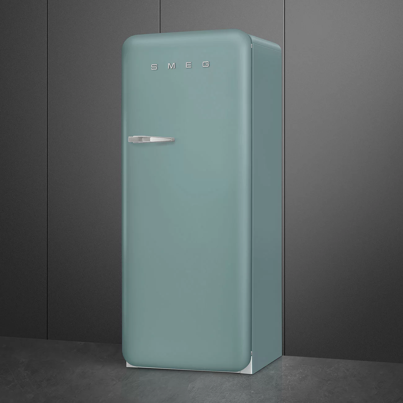 Smeg FAB28RDEG5 Retro Özel Seri Tek Kapılı Buzdolabı Emerald Green Mat Sağ Menteşe - Görsel 3