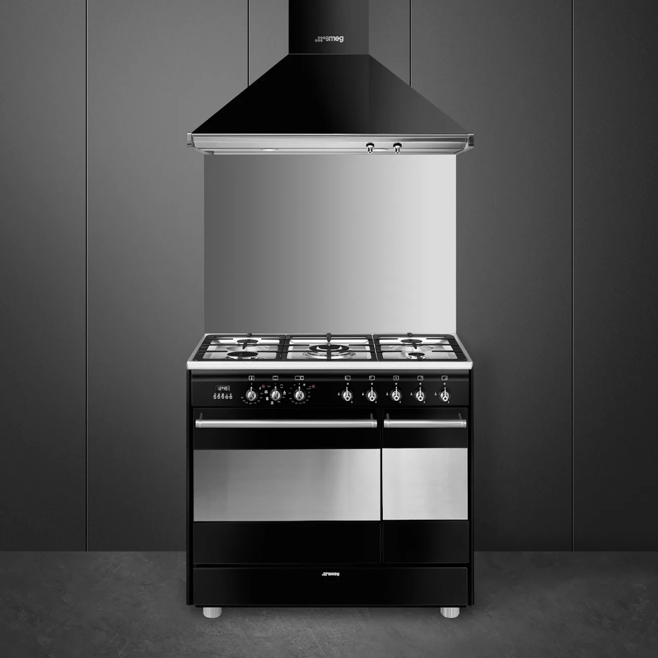 Smeg SCB92MN8 Klasik Seri Gazlı Kuzine 90 cm. Siyah - Görsel 2