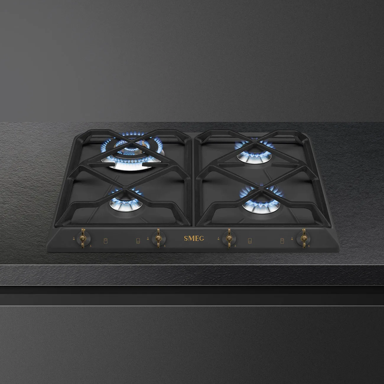 Smeg SRV864AOGH Colonial Gazlı Ocak 60 cm. Antrasit Rustik - Görsel 3