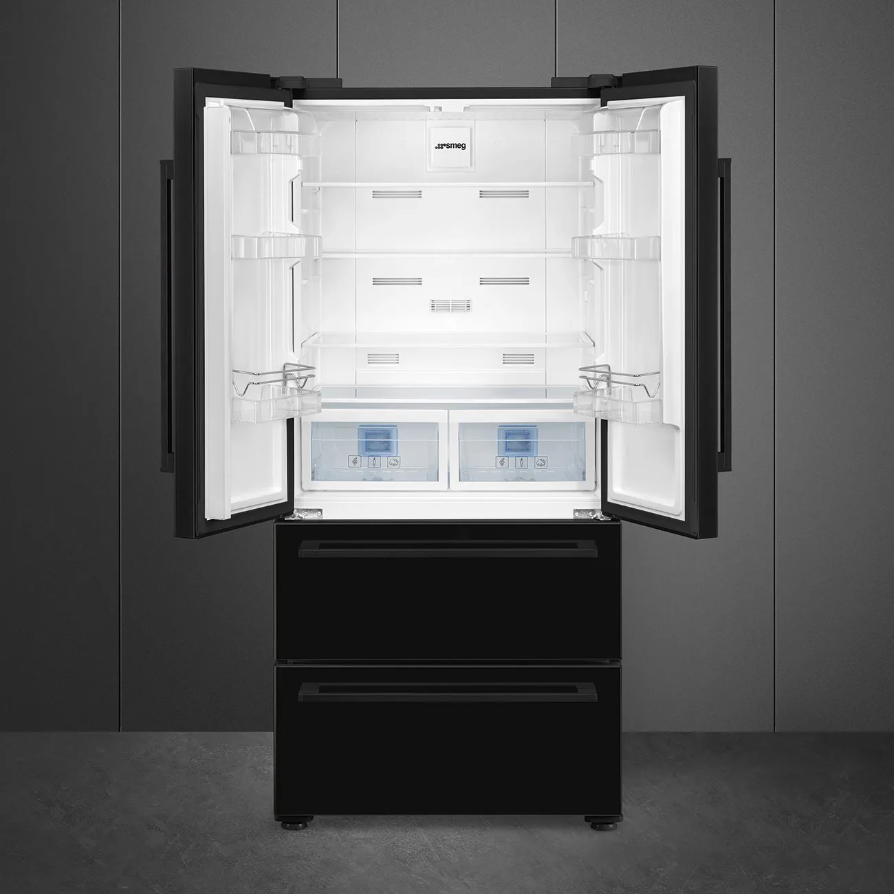 Smeg FQ55FNDE Solo Dondurucu Altta 2 Çekmece + 2 Kapılı Nofrost Buzdolabı 90 cm. Siyah - Görsel 4