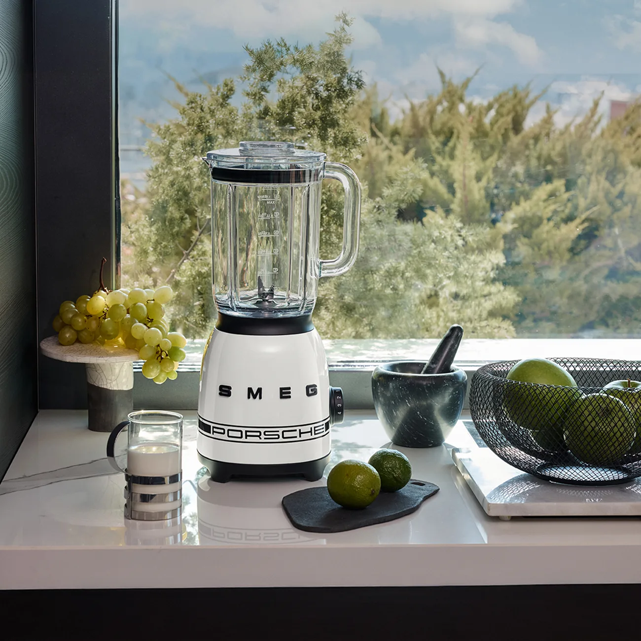 Smeg BLF03PCWEU Porsche x Smeg Blender Carrara White - Görsel 5