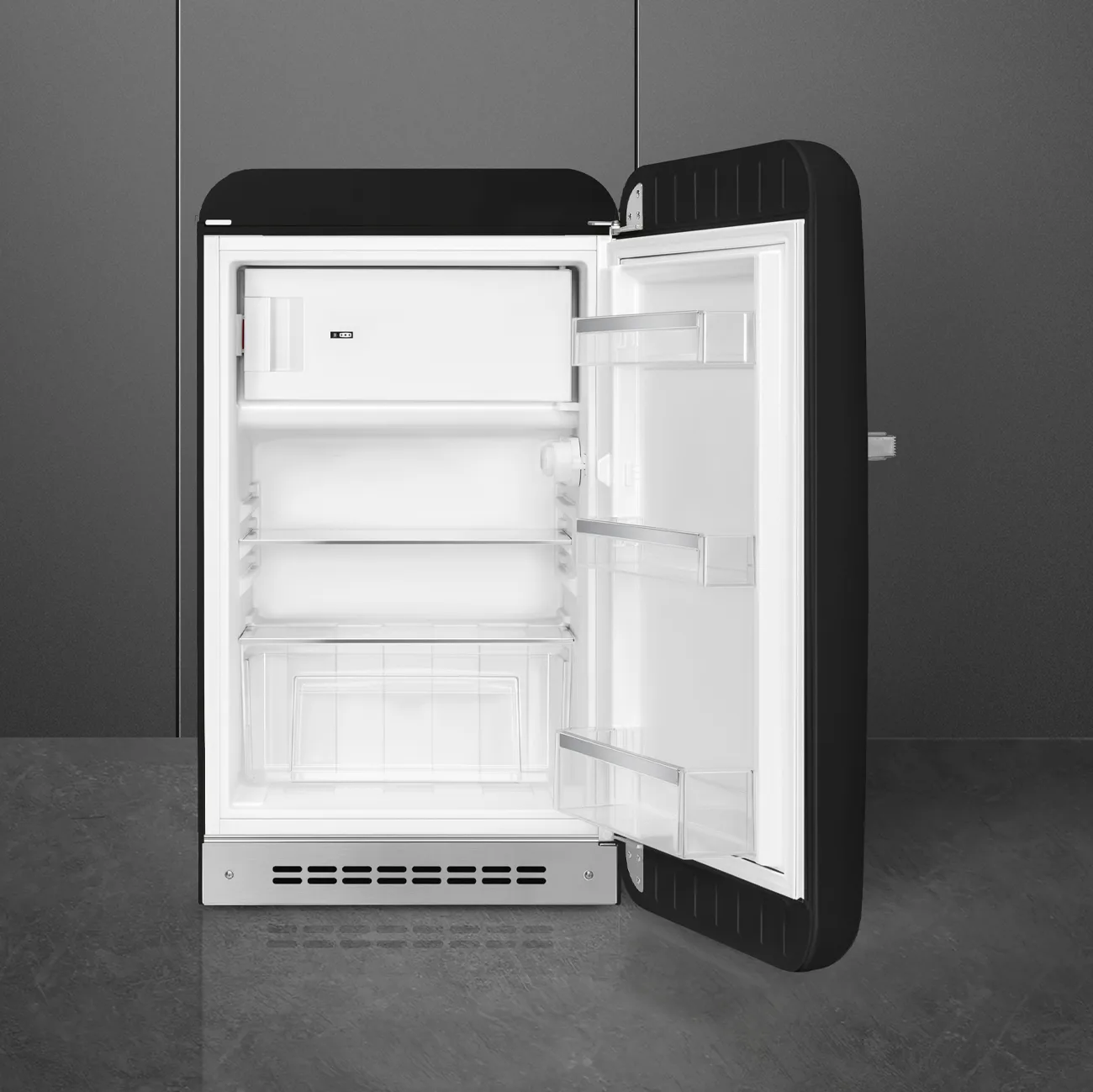 Smeg FAB10RBL6 Retro Mini Buzdolabı Siyah Sağ Menteşe - Görsel 2