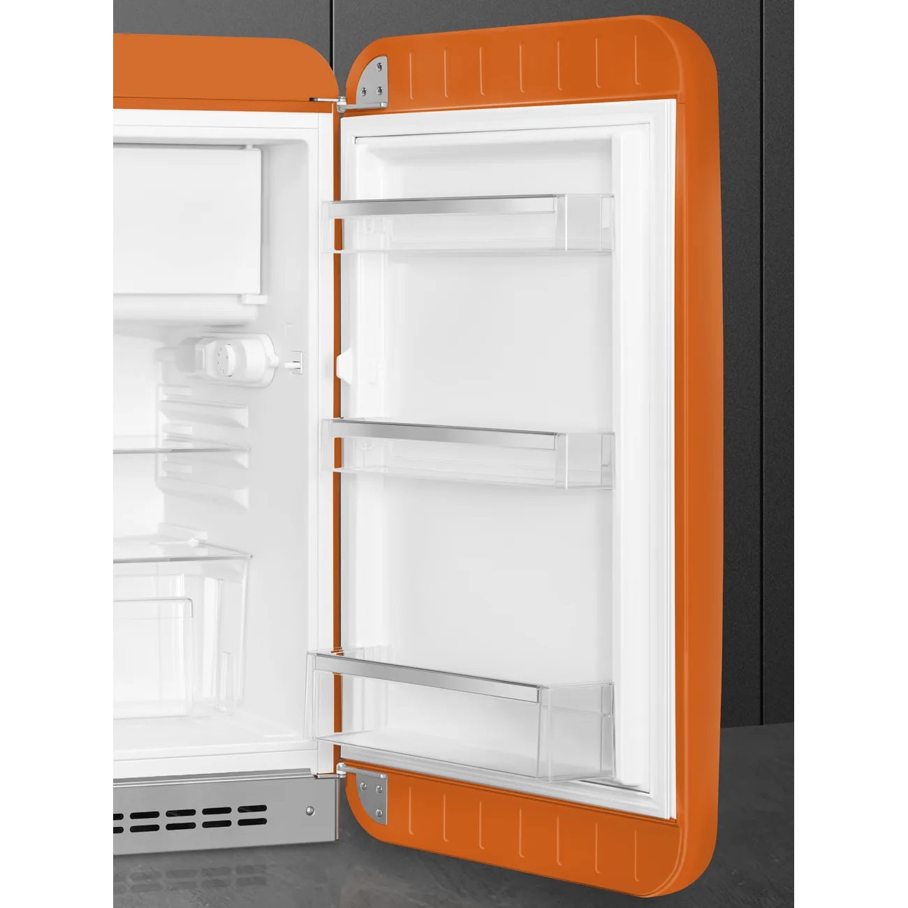 Smeg FAB10ROR6 Retro Mini Buzdolabı Turuncu Sağ Menteşe - Görsel 7
