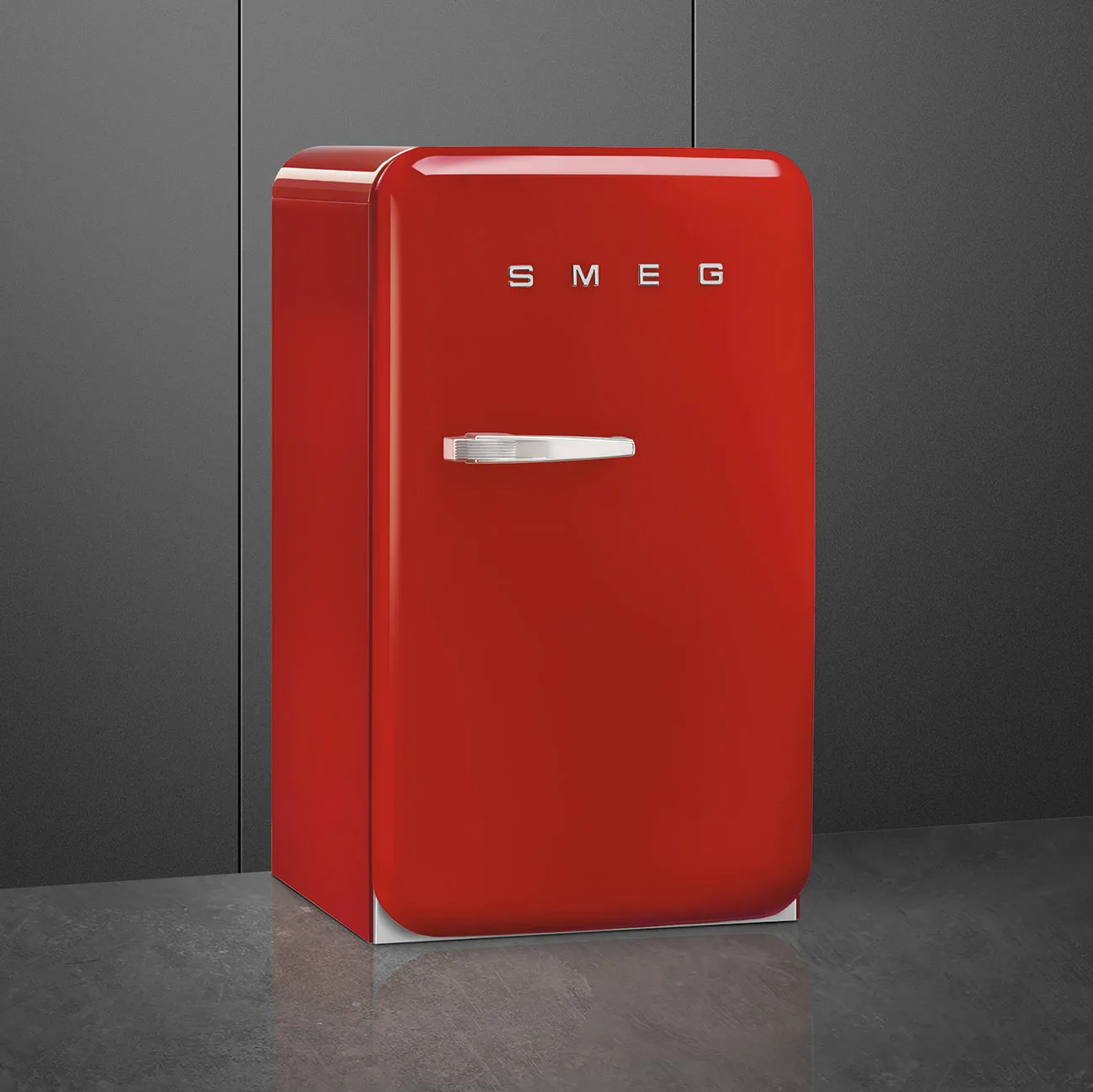 Smeg FAB10RRD6 Retro Mini Buzdolabı Kırmızı Sağ Menteşe - Görsel 3