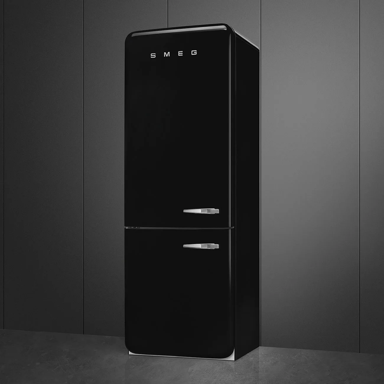 Smeg FAB38LBL6 Retro Dondurucu Altta 2 Kapılı Buzdolabı Siyah Sol Menteşe - Görsel 4