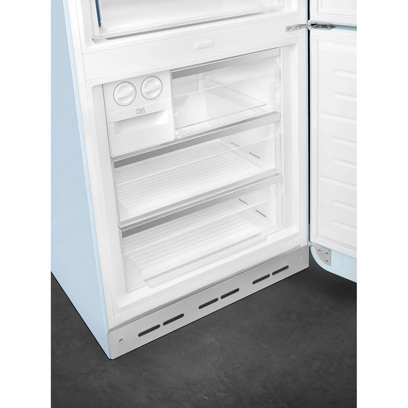 Smeg FAB38RPB6 Retro Dondurucu Altta 2 Kapılı Buzdolabı Pastel Mavi Sağ Menteşe - Görsel 9